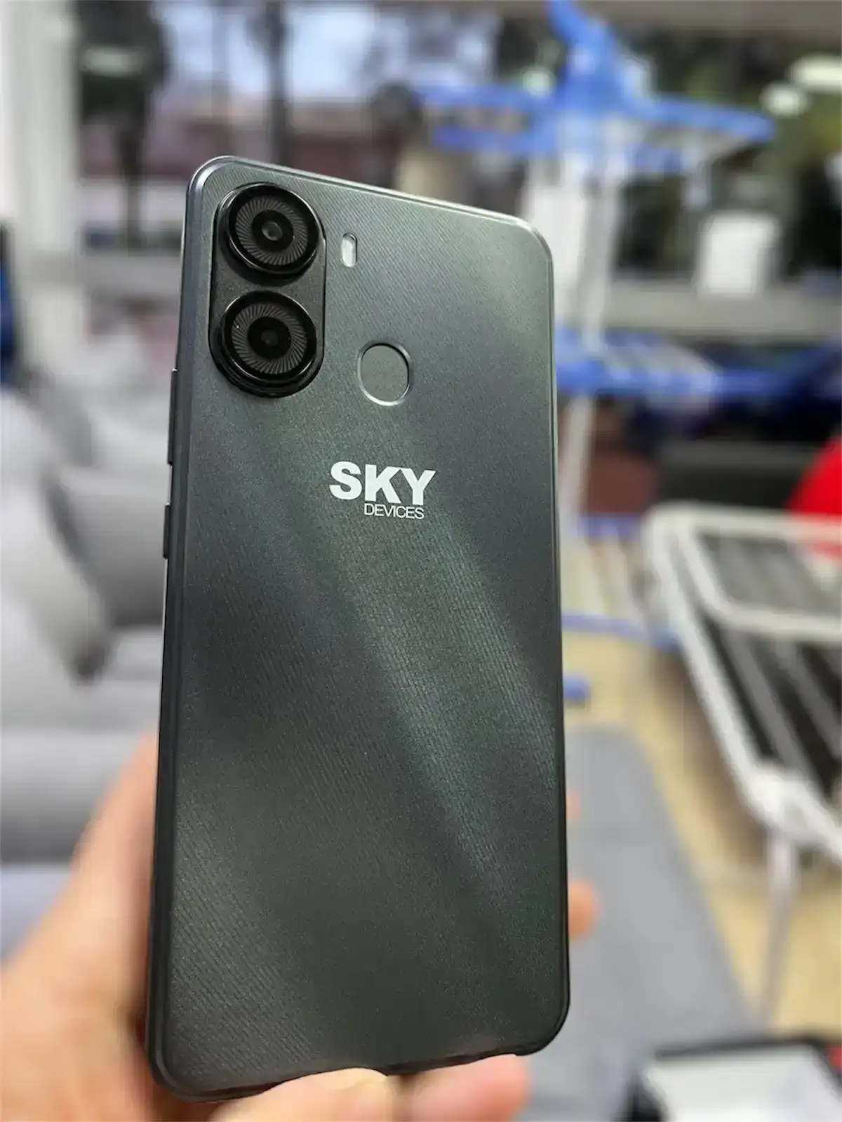 (Cod 1179) CELULAR SKY ELITE PRO