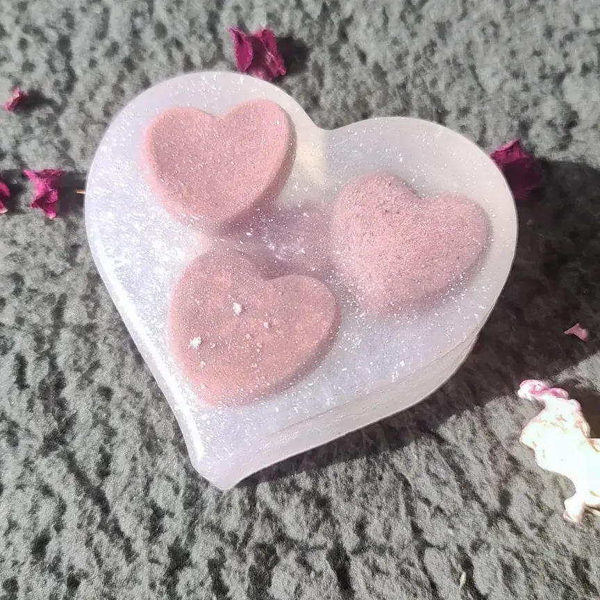 Jabon transparente de corazones