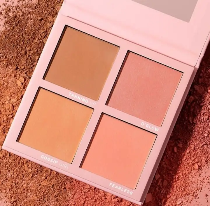 Paleta de rubores Blushed Color Quad tono Medium