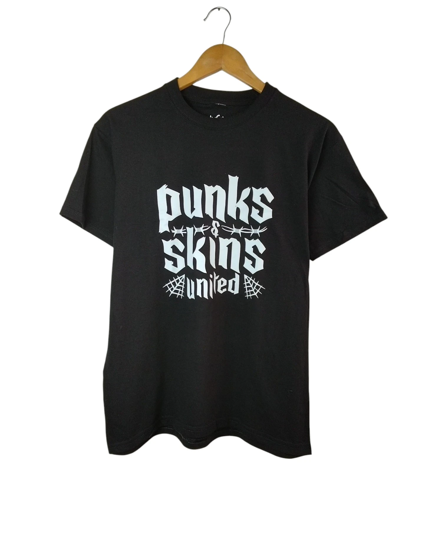 Camiseta negra con estampado 