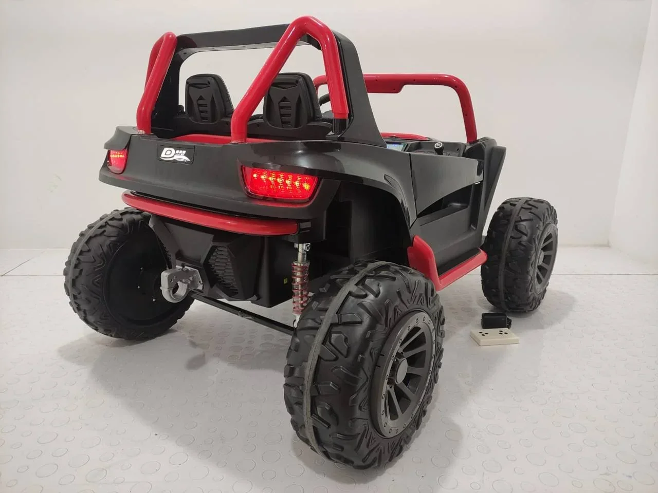 Carro Eléctrico Para Niño Buggy Gigante Con Pantalla de Video Gigante 1 a 8 años 3