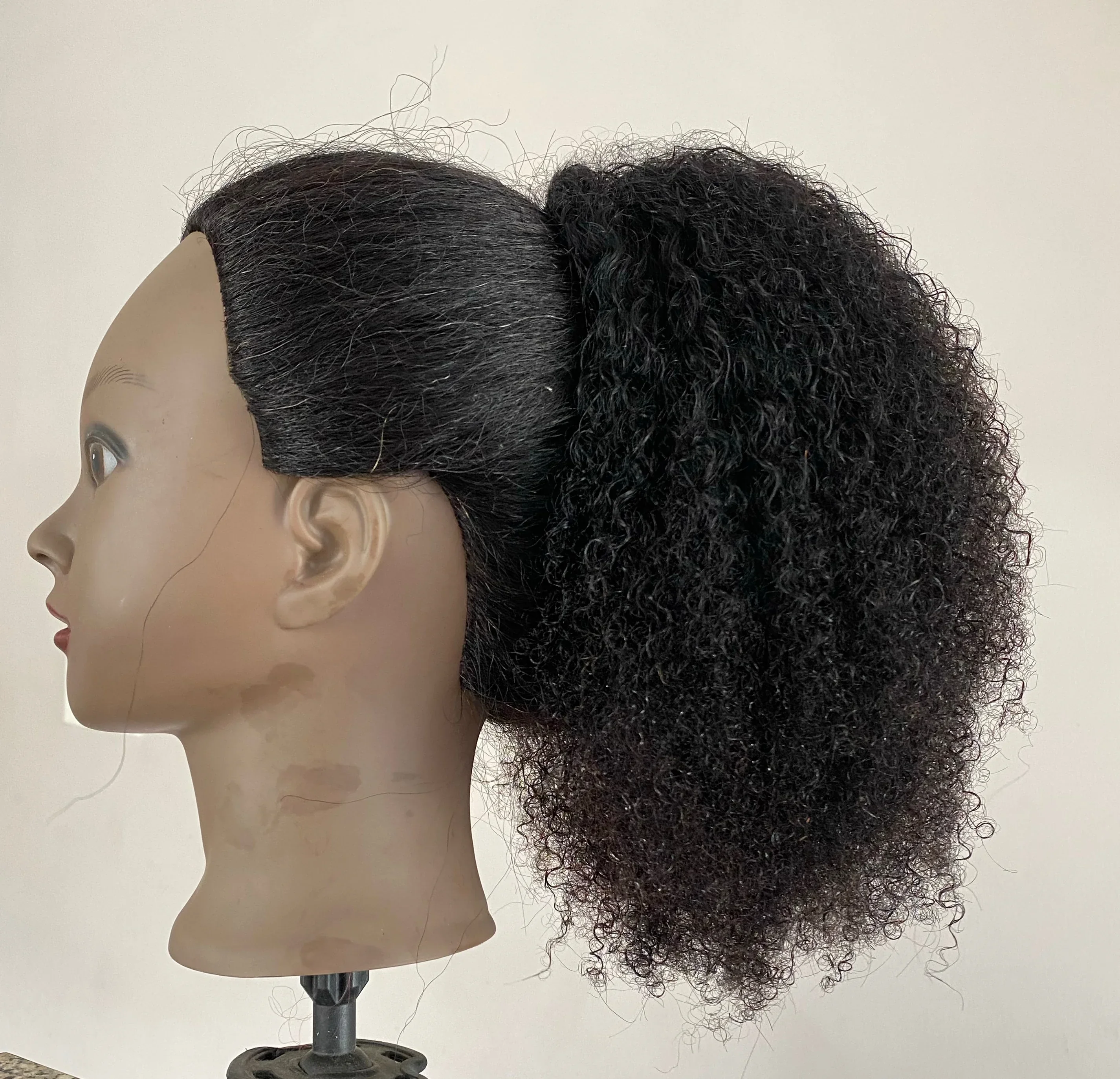 Cola Afro de 10” 3