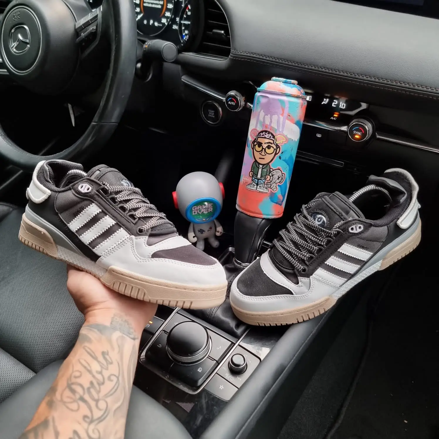ADIDAS BAD BUNY D Y C 9