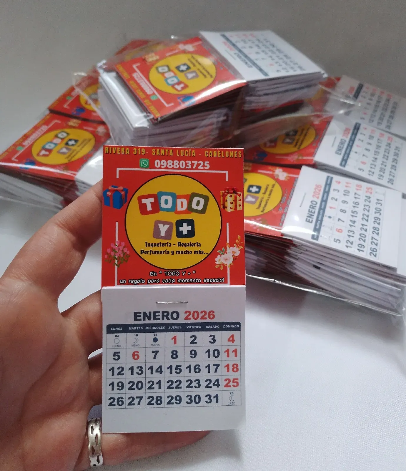 Calendario imán con libreta pack por 10 unidades  3