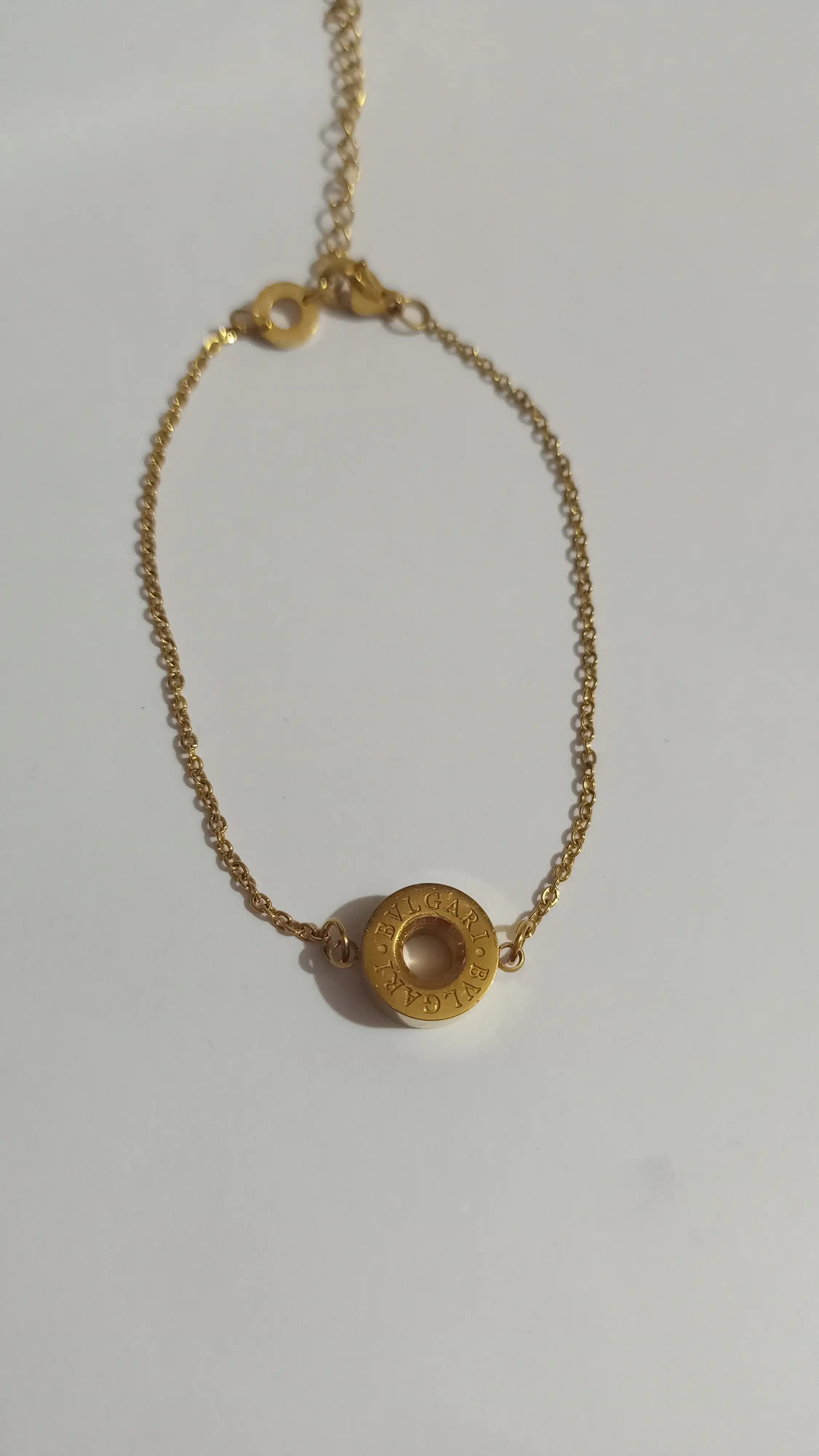 Pulsera de acero dorado 4