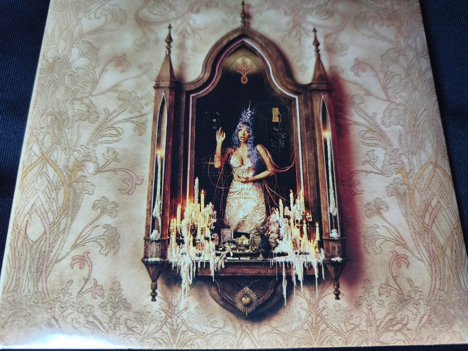 Melanie Martinez - Hades (ARGENTINA)