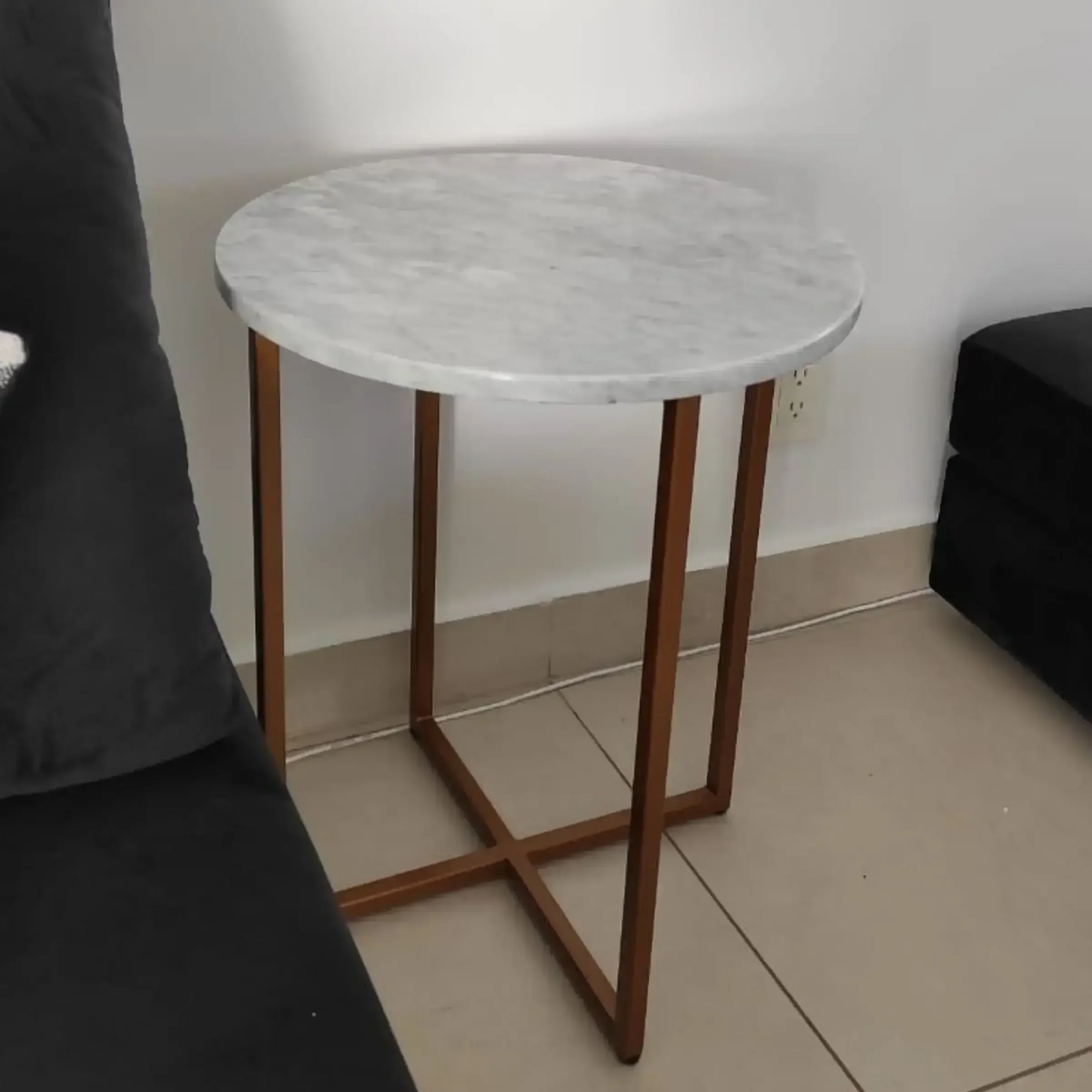 Mesa lateral Cruz 39 x 55h 