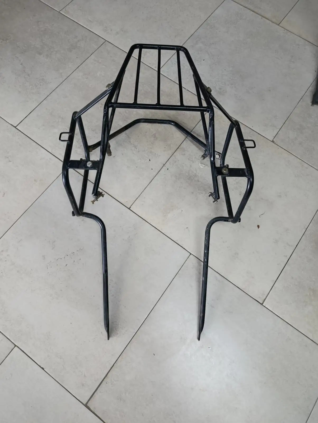 Defensa lateral de honda tornado 3
