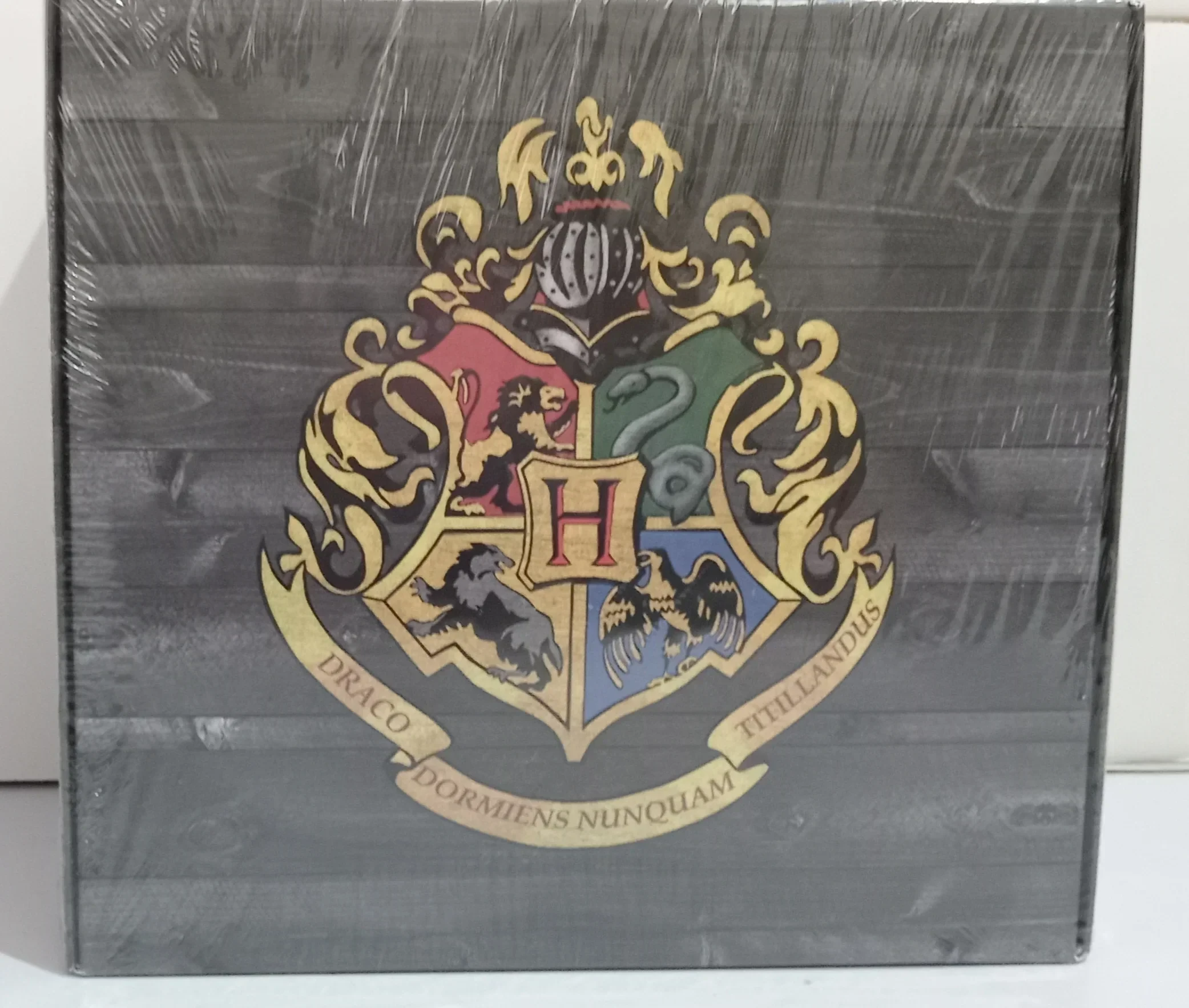 CAJA DE HARRY POTTER NEGRA