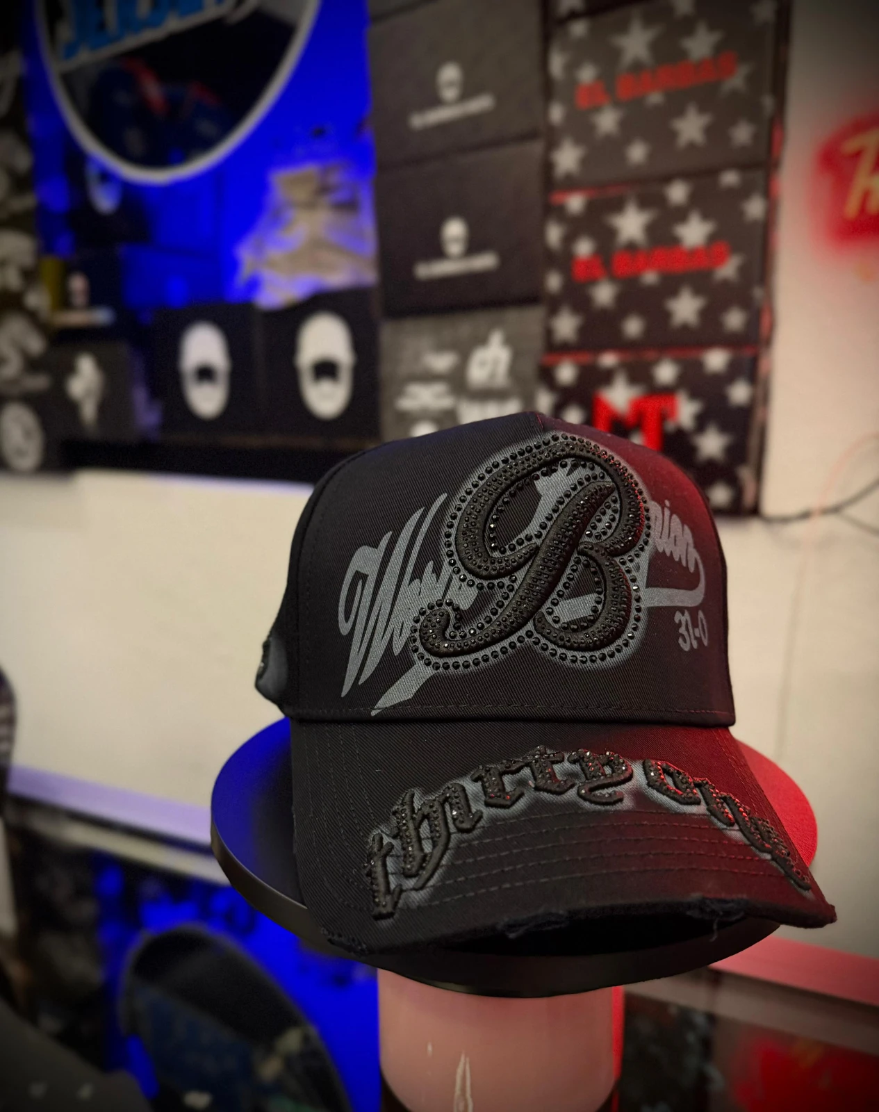 31 hats x Benavidez