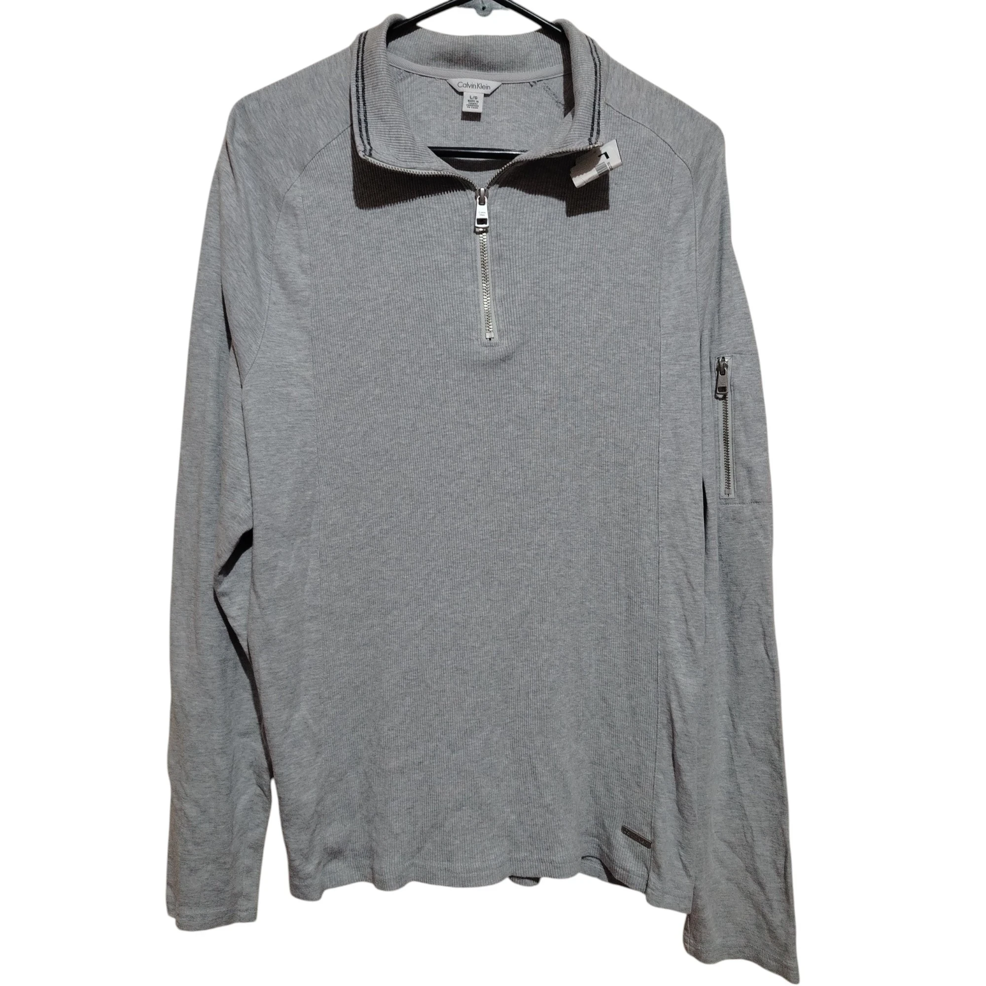 Playera L Calvin Klein  2