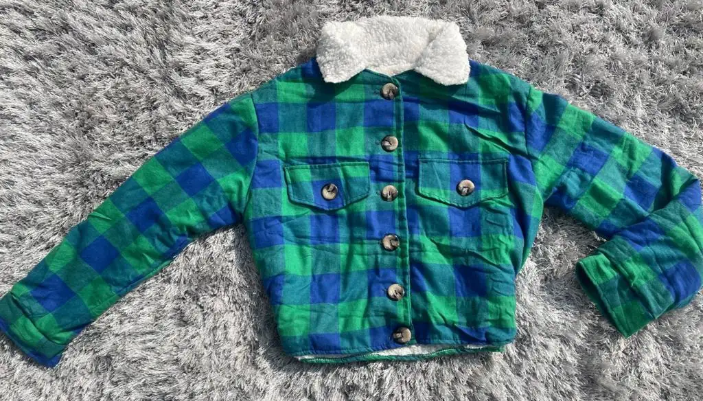 Chamarra crop top 4