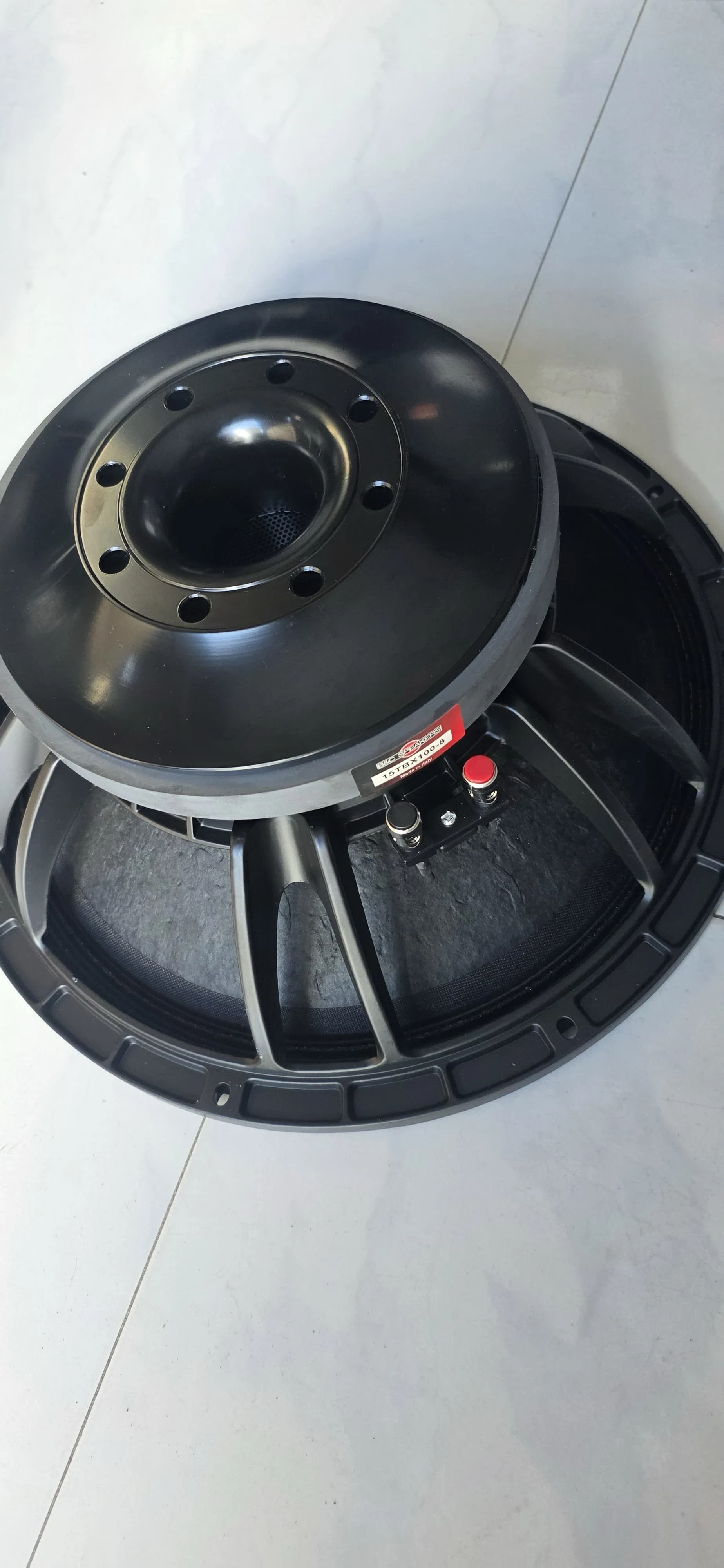  B&C 15" FERRITA DE 1RA  CALIDAD  A SOLO 1090BS UNIDAD.  3