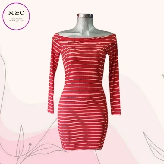 Vestido Talla Mediana hombros descubiertos 