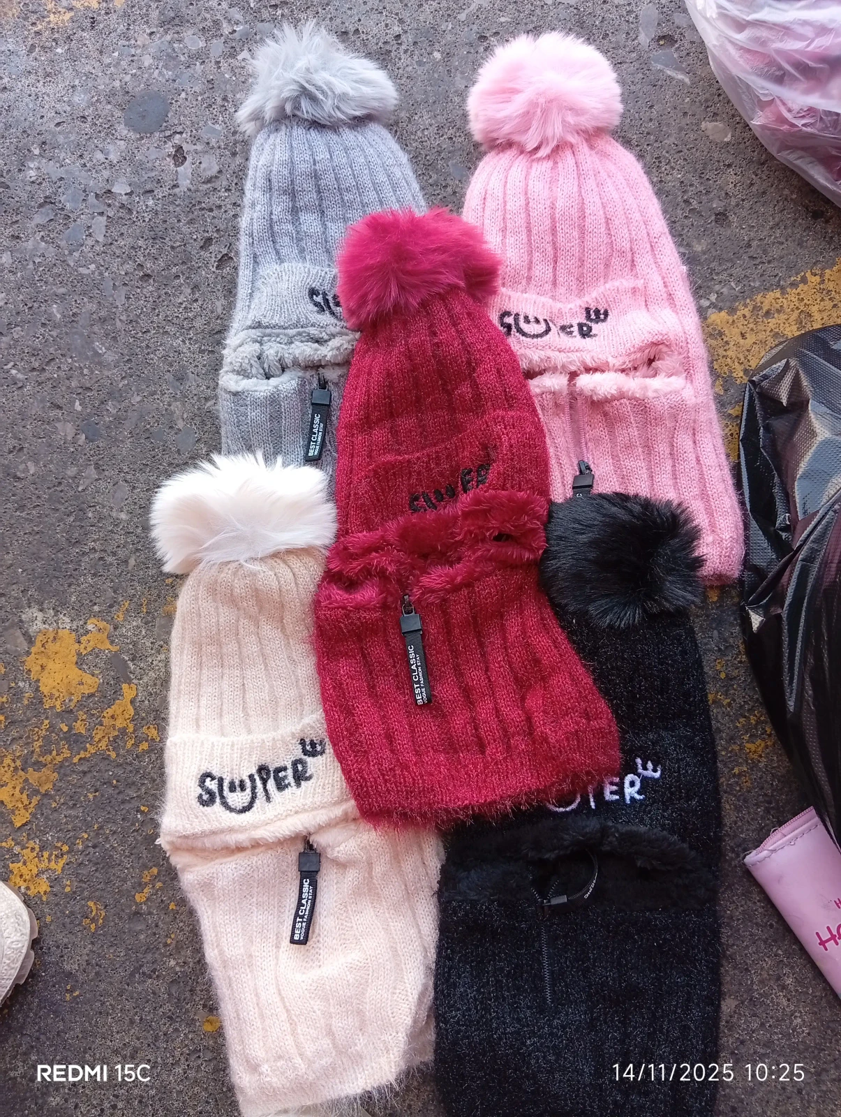 GORROS SUPER