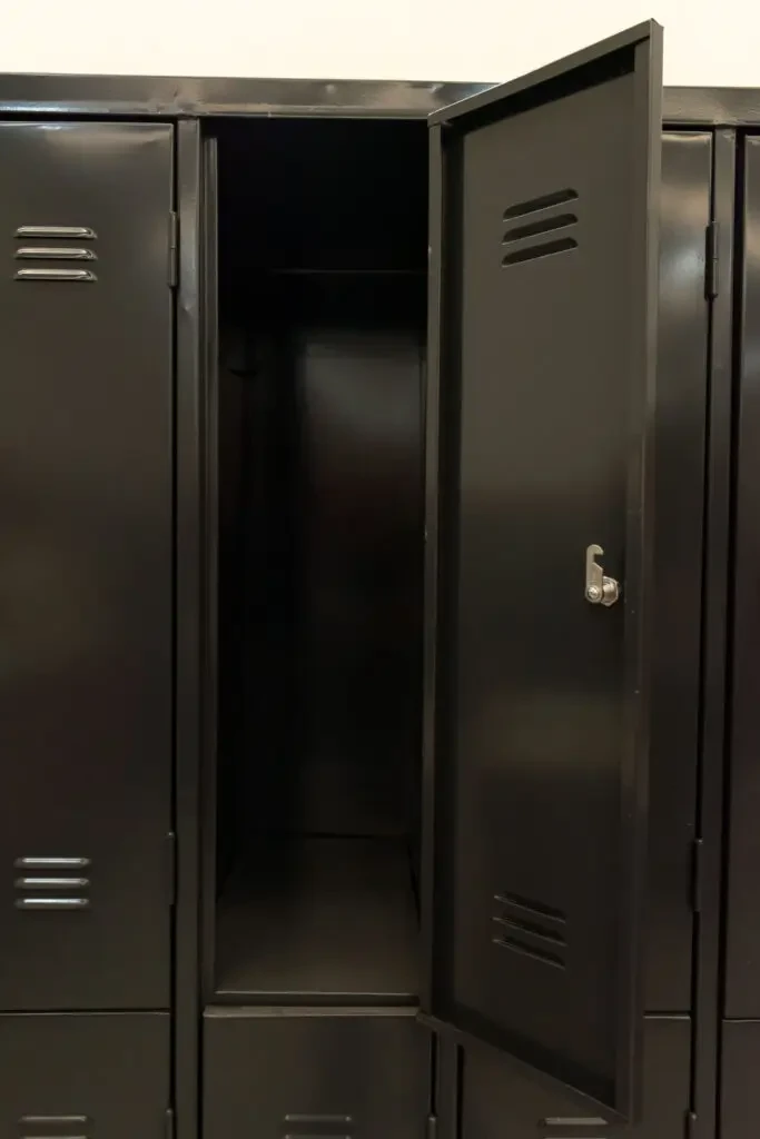 Locker 10 puertas  2