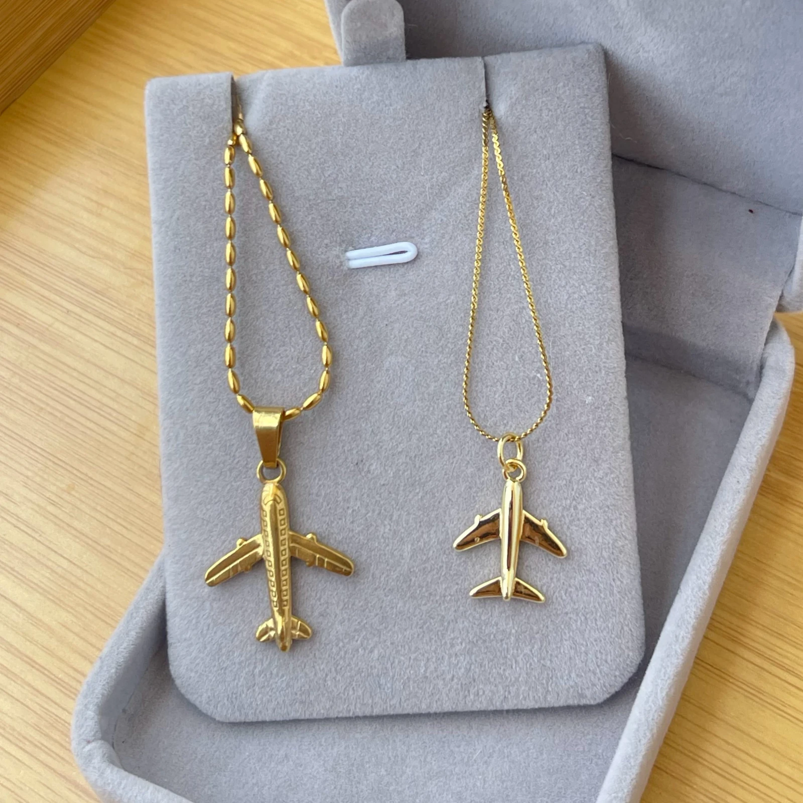 DÚO CADENAS MANIFESTACION VIAJES PAREJA  2