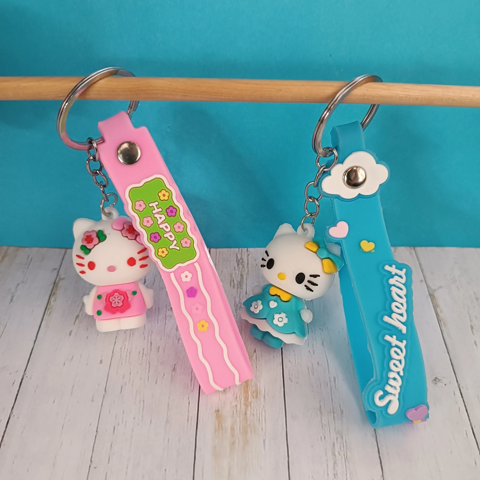 LLAVERO HELLO KITTY CORREA