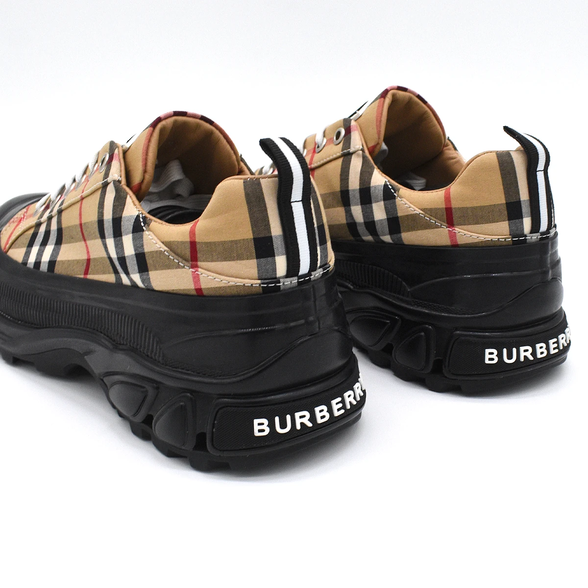 Burberry Arthur Archive Check Beige 4