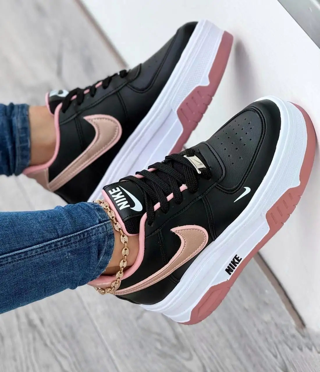 Tenis Nike Suela Alta Negro Dama