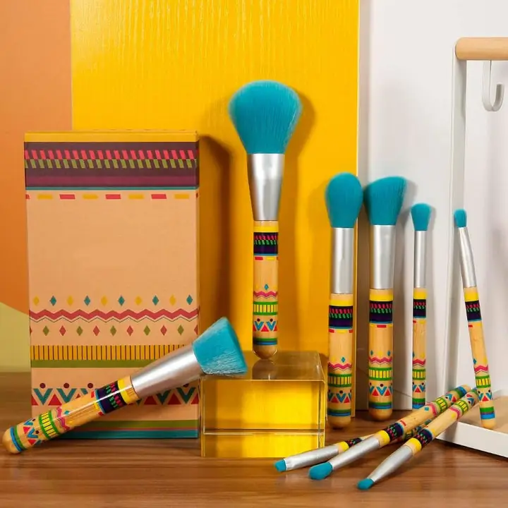 Boho - Set de 9 brochas Toxik by Docolor 2