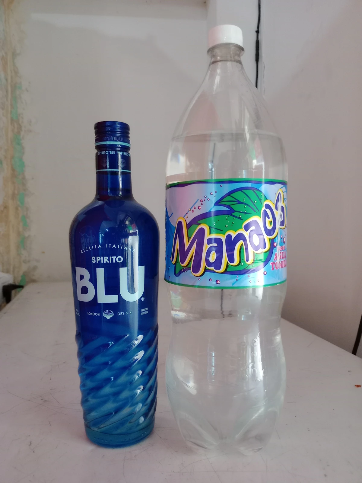 Blu + manaos tonica