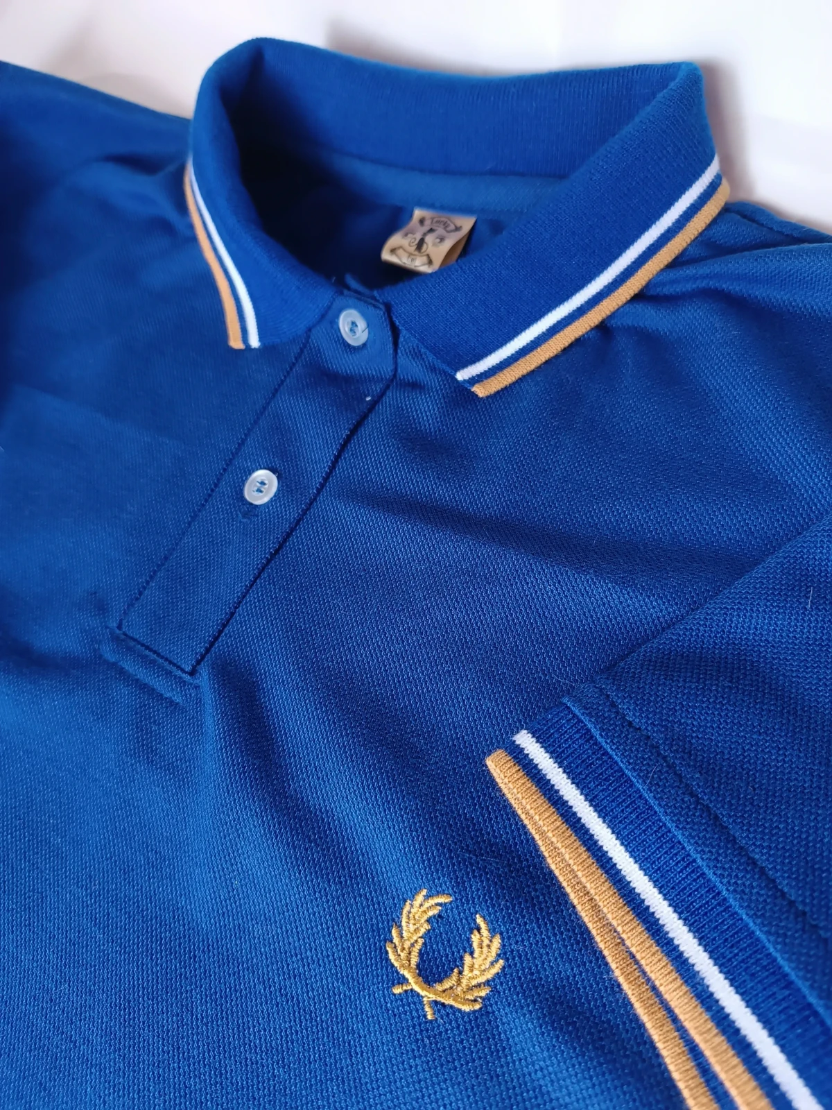 Camisa polo azul rey  2