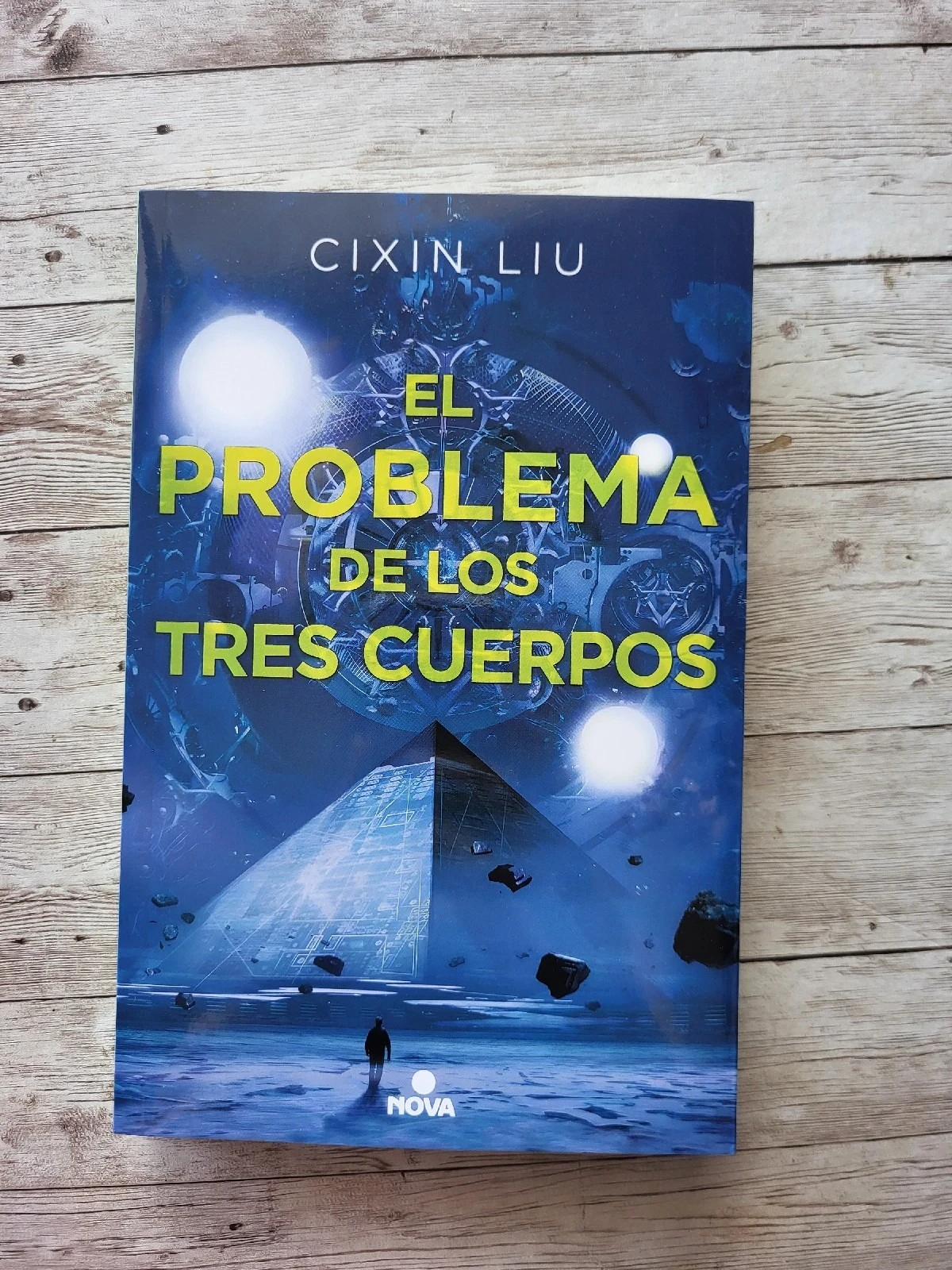 El problema de los tres cuerpos / Cixin Liu / Ciencia Ficcion 