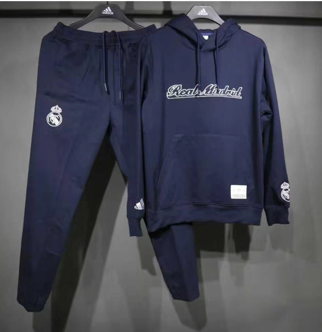 CONJUNTO BUZO DEPORTIVO IMPORTADO REAL MADRID