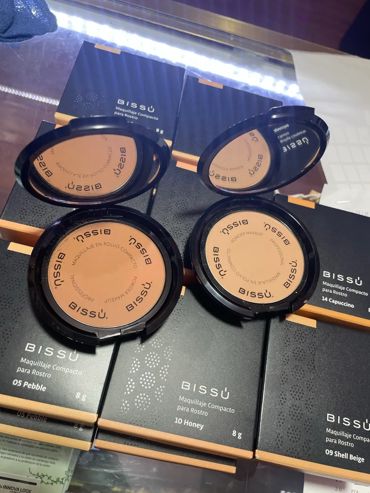 Polvo compacto bissu 2