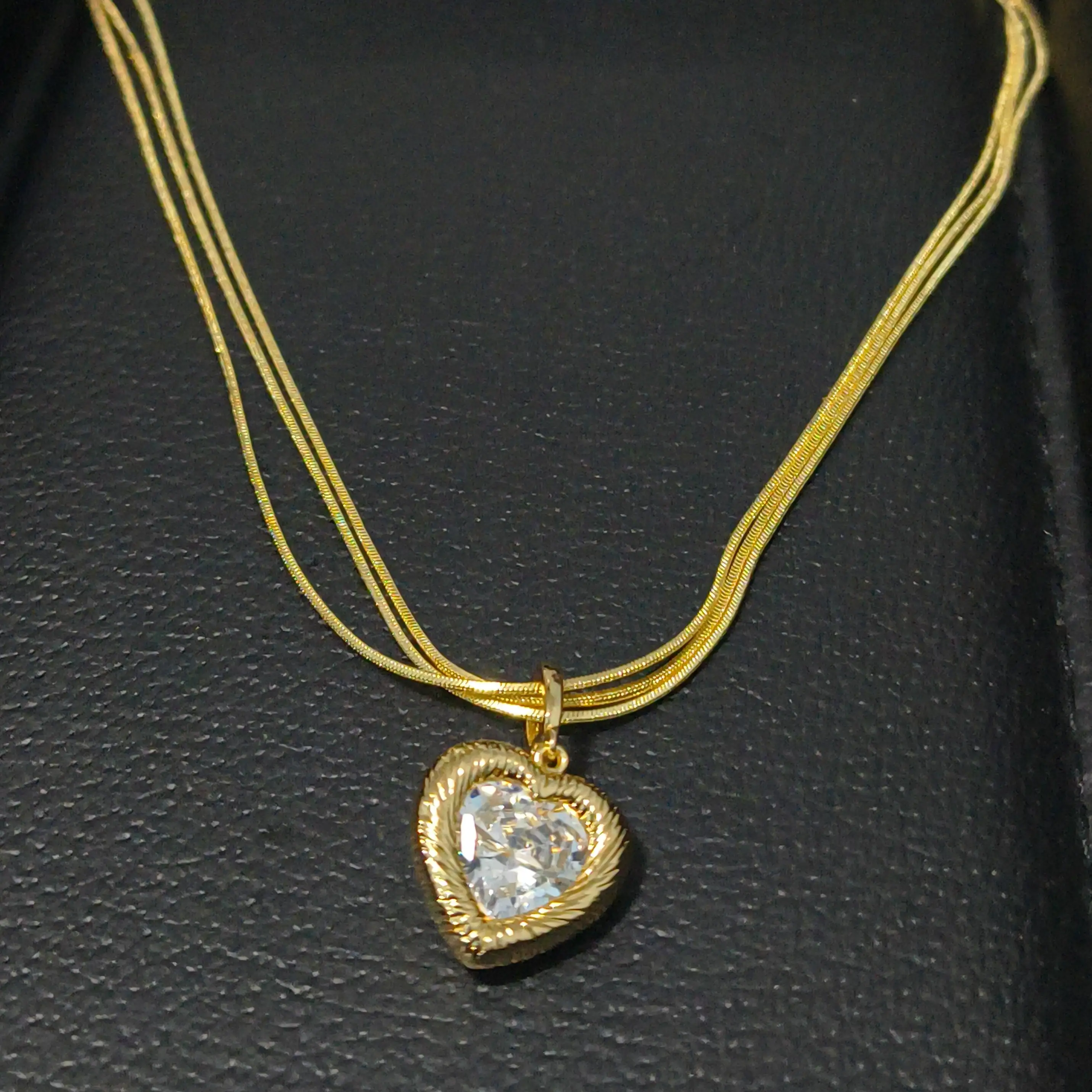 Collar triple Corazón 