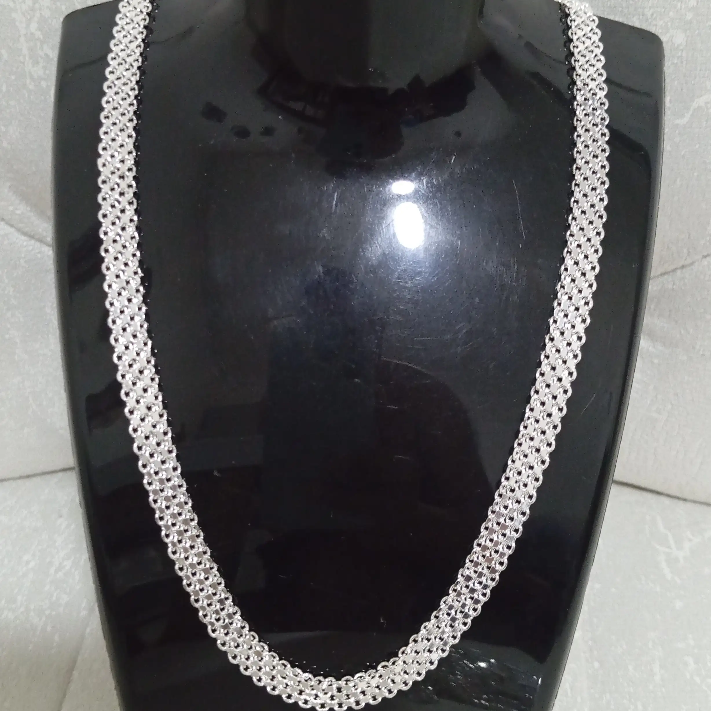 Pulsera de Cadena Tejida Única en Plata de Ley  3
