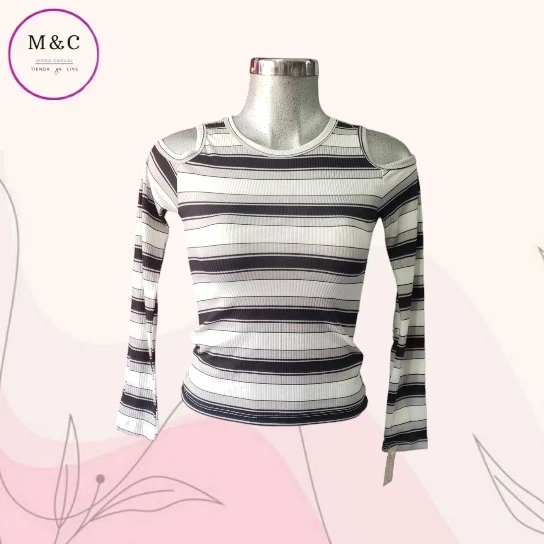 Blusa Talla Mediana hombros descubiertos manga larga
