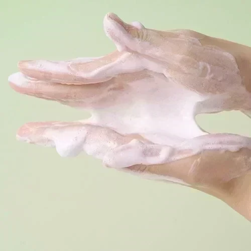 SKIN 1004 - Madagascar Centella Tea-trica BHA Foam [125ml] 2
