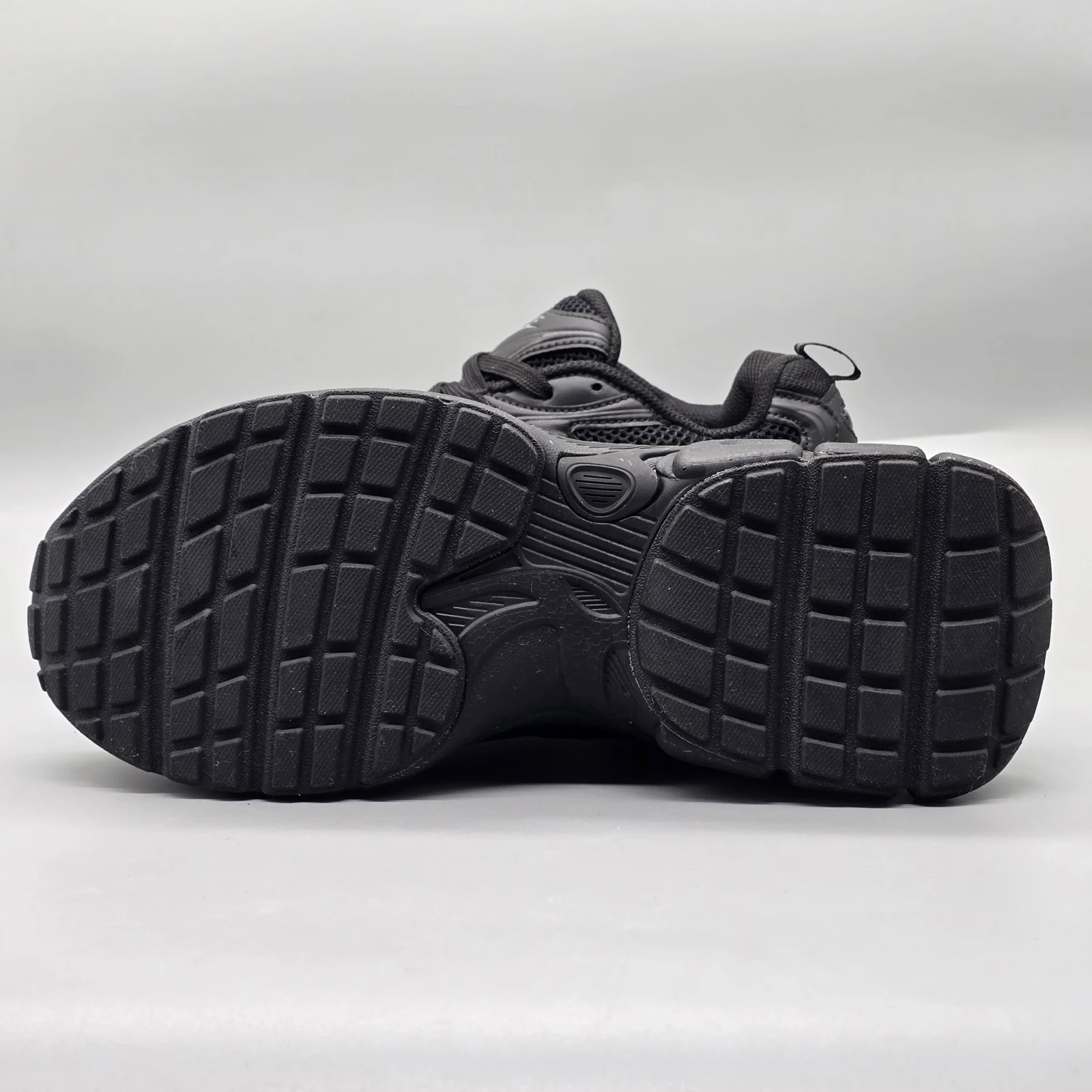NIKE INITIATOR (RÉPLICA 1.1) 7