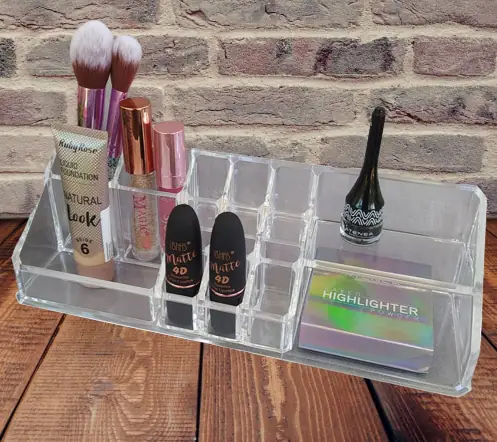 ORGANIZADOR ACRÍLICO PARA MAQUILLAJE  N22