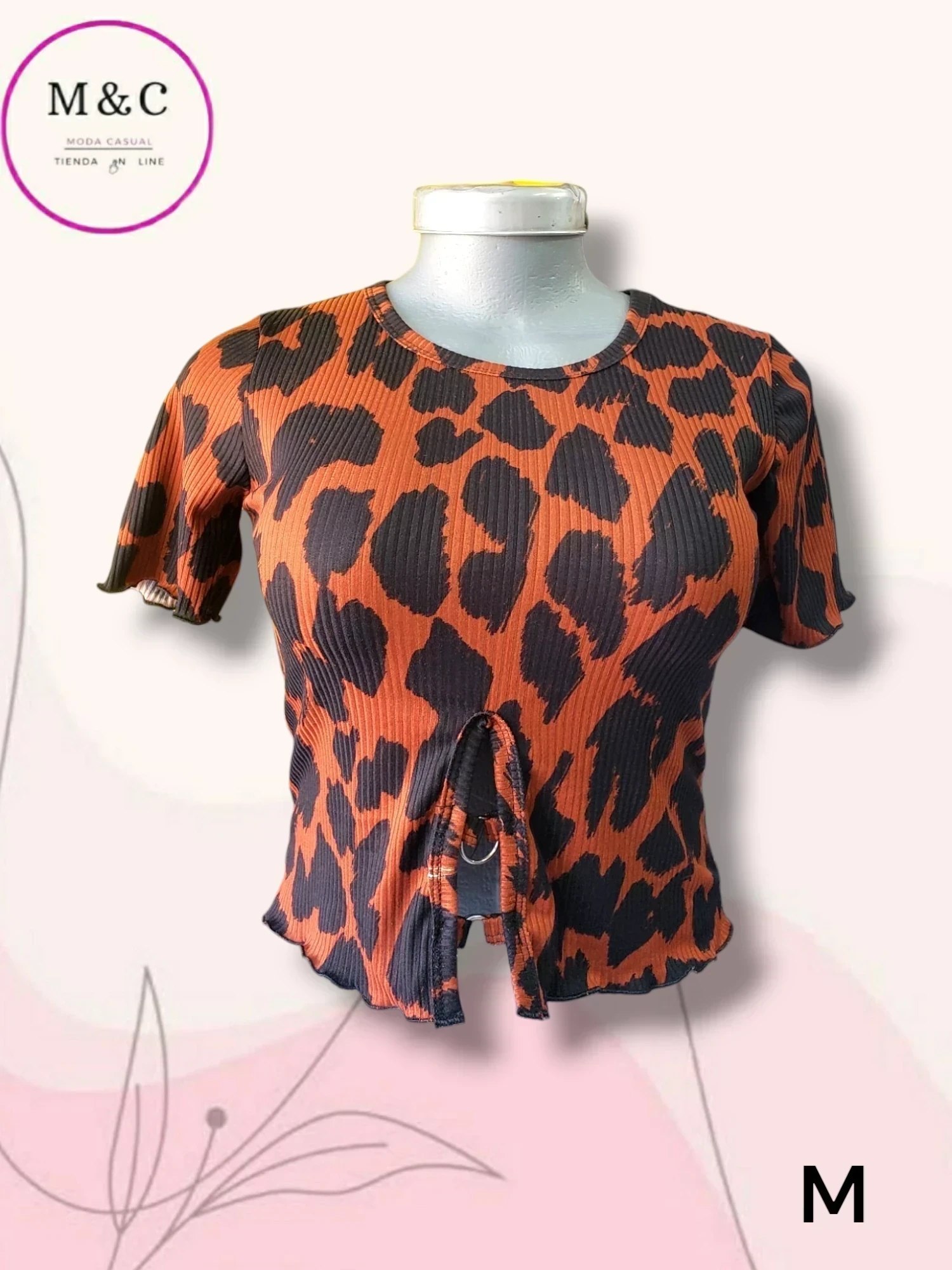 Blusa corta animal print