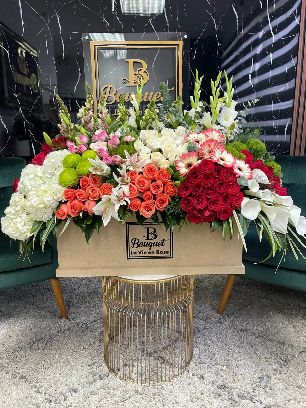 Caja rectangular maxi con jardin de flores  3