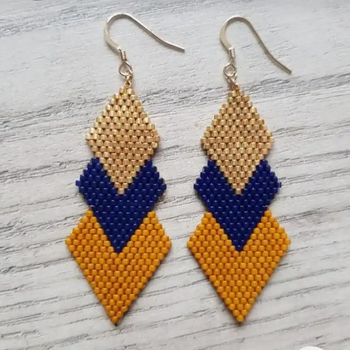 Aretes en 3 Rombos  5