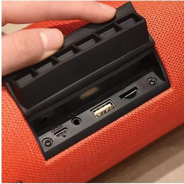 Bocina portátil con Bluetooth 2