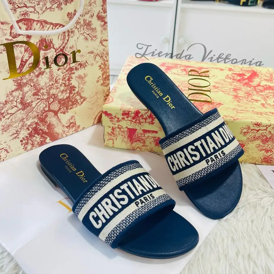 Dior