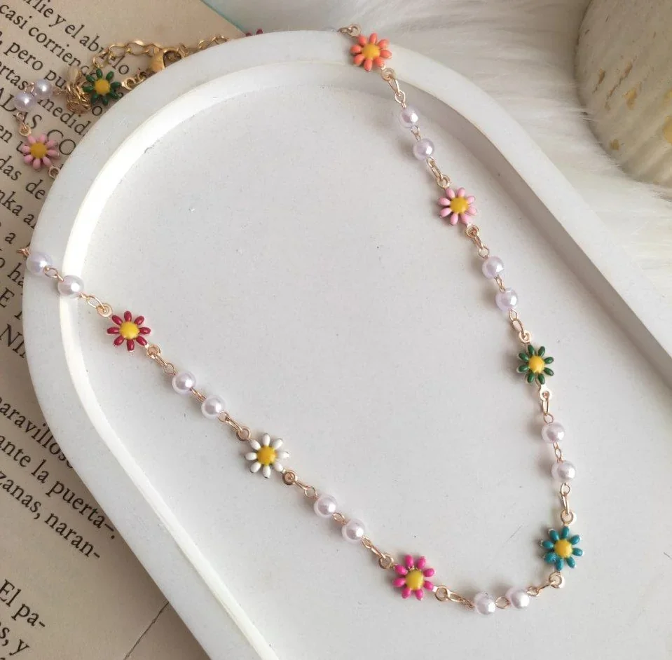 CHOKER MARGARITAS Y PERLAS