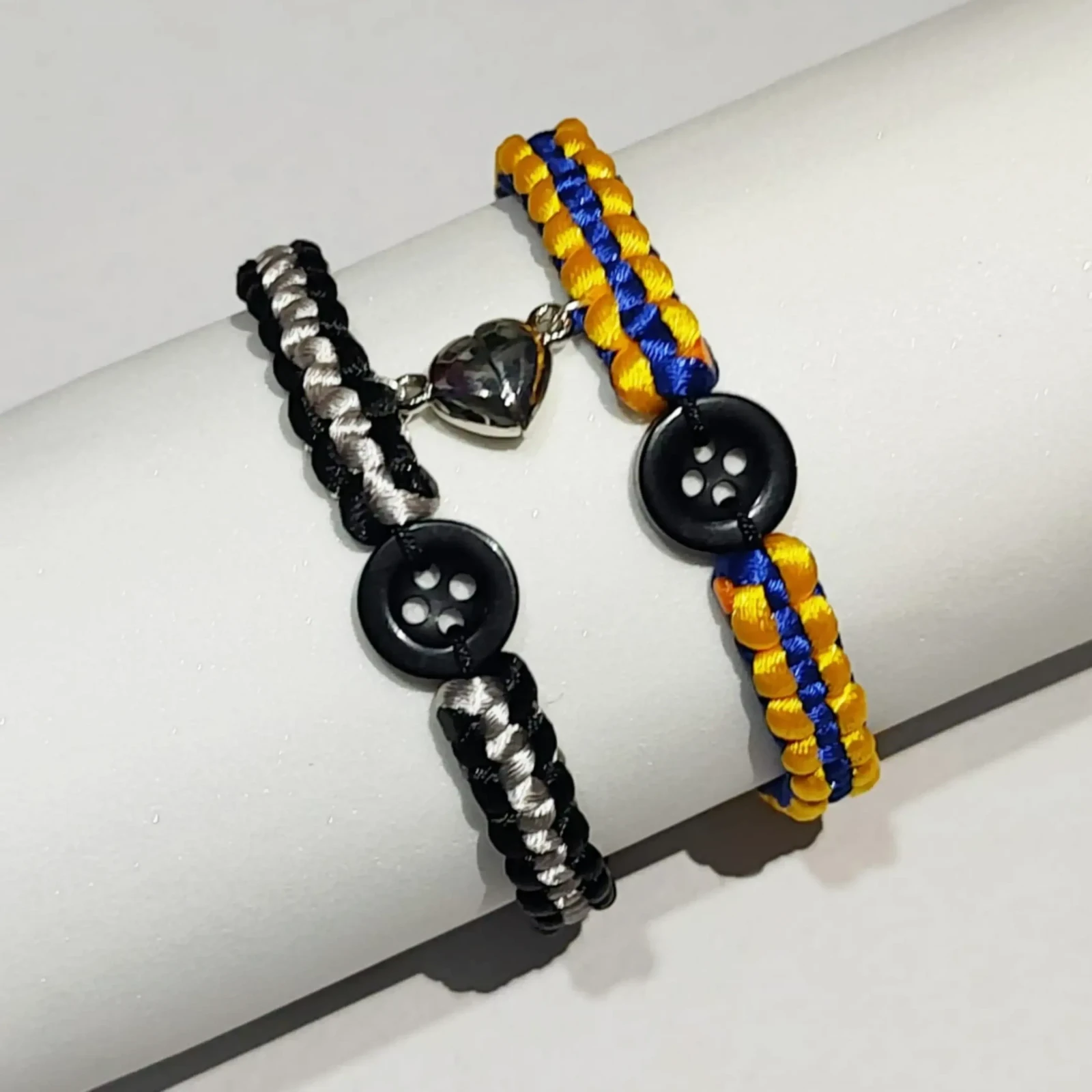Dúo Pulseras de CORALINE y WYBIE 2