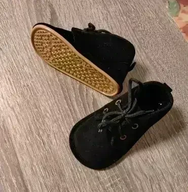 ZAPATITOS NEGRO 4