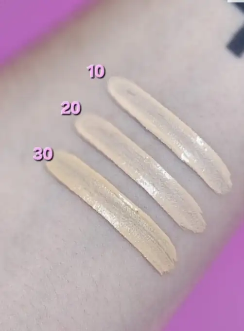 Corrector Ruby Rose 2