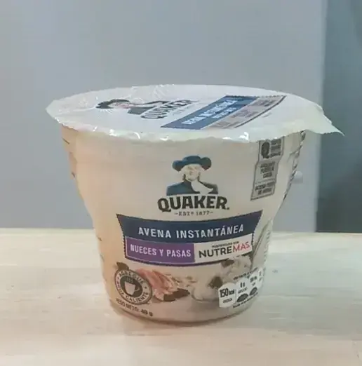 Avena Quaker instantánea nueces con pasas