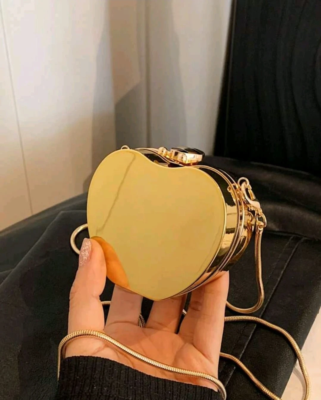Bolso en tendencia acrílico, tipo metal