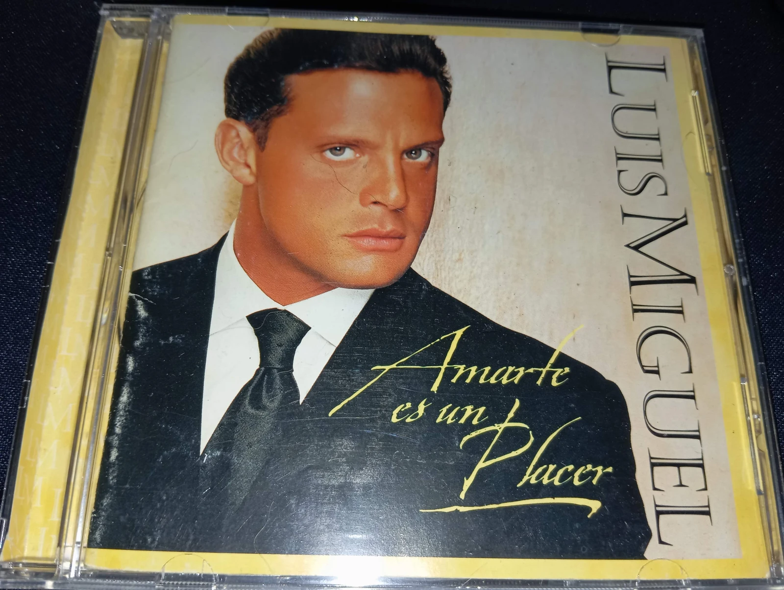 Luis Miguel - Amarte Es Un Placer (ARGENTINA)