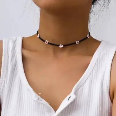 COLLAR FLORA