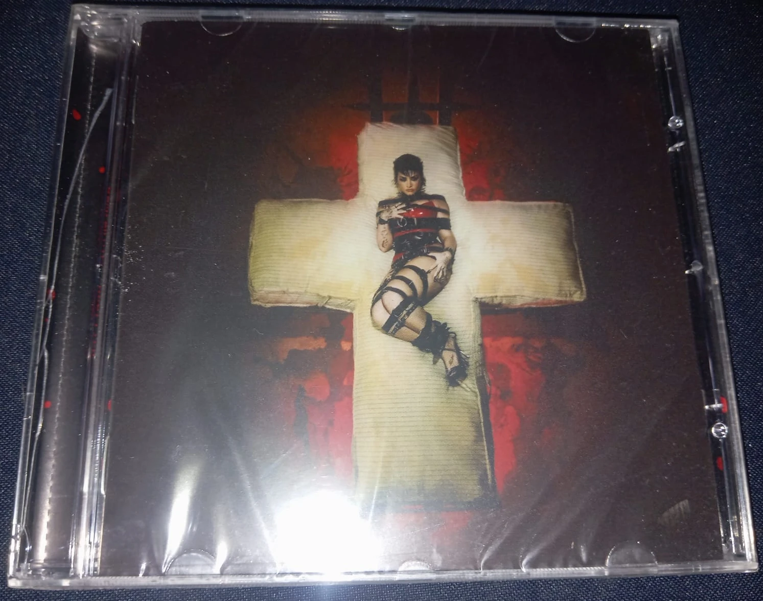 Demi Lovato - Holy Fvck (ARGENTINA)